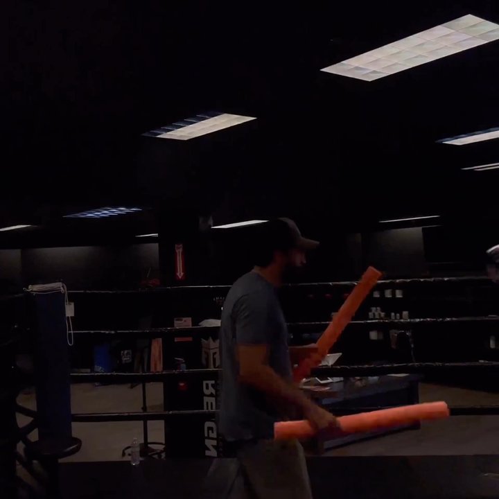 JZ BXNG - Coach working combo drills and jabs with me! - Boxing Near Me - Redlands, California
