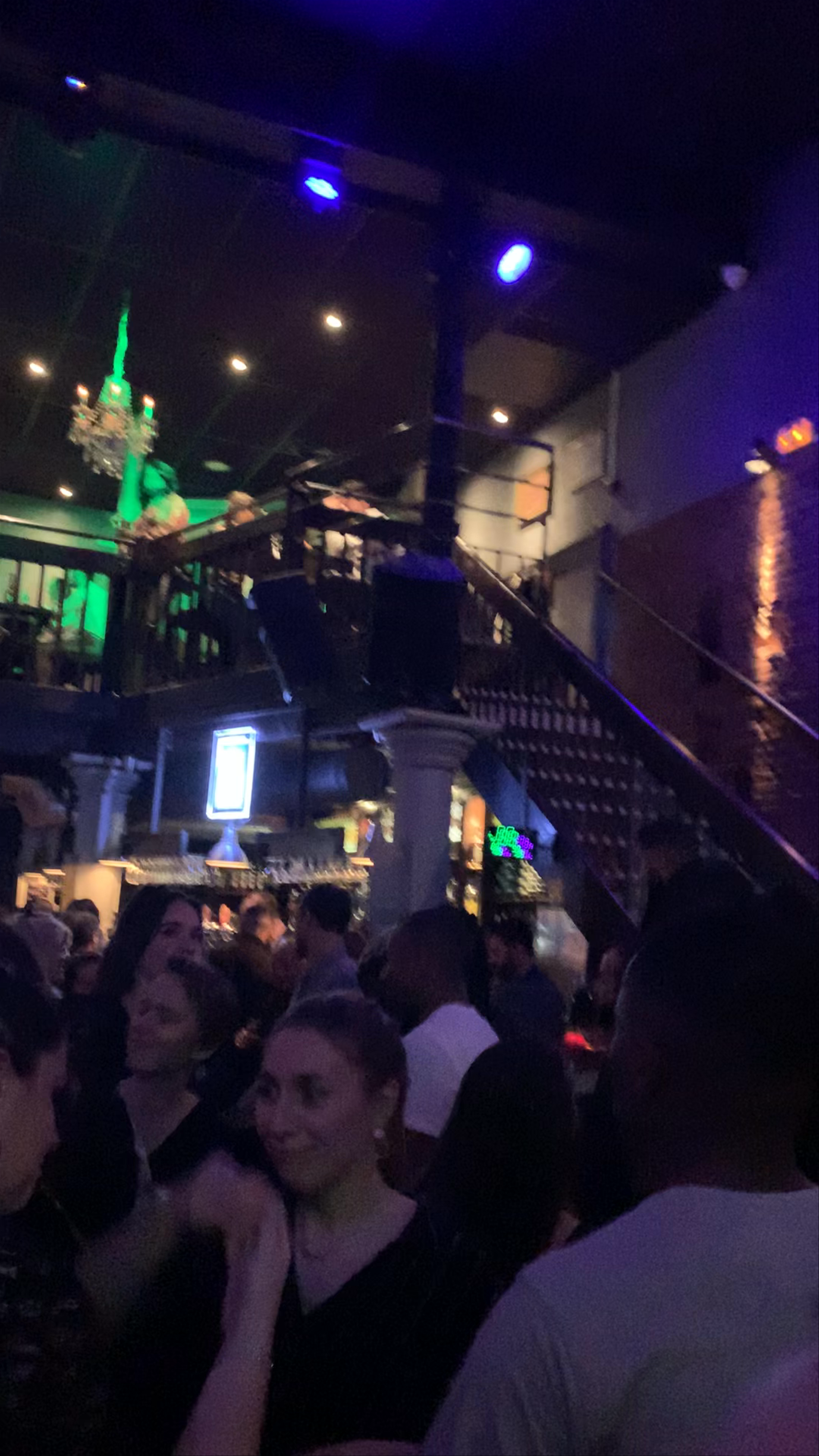 Bar danse PUERTO HABANA