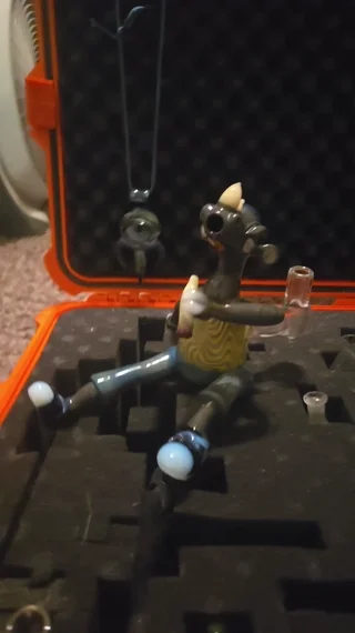 Preview pic of Vagabond Rhino [REALLY LOW RESERVE PRICE]