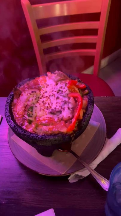 Frida's Cantina - Steak lava bowl - Mexican Near Me - Bangor, Michigan