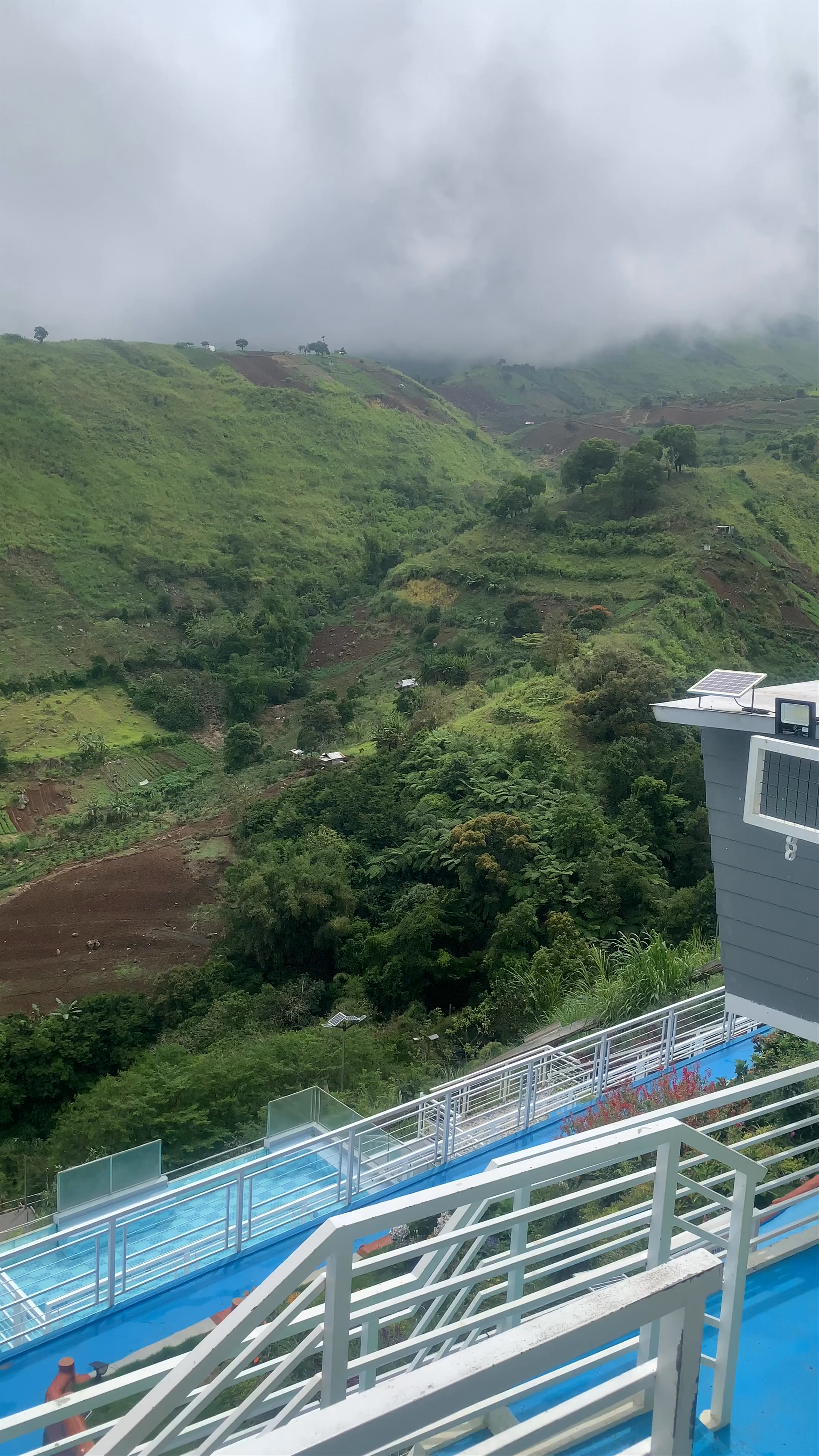 Twin Mountain View Resort