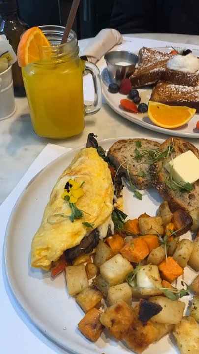 Ol Days - Veggie Omelette & French Toast - Breakfast & Brunch Near Me - New York, New York
