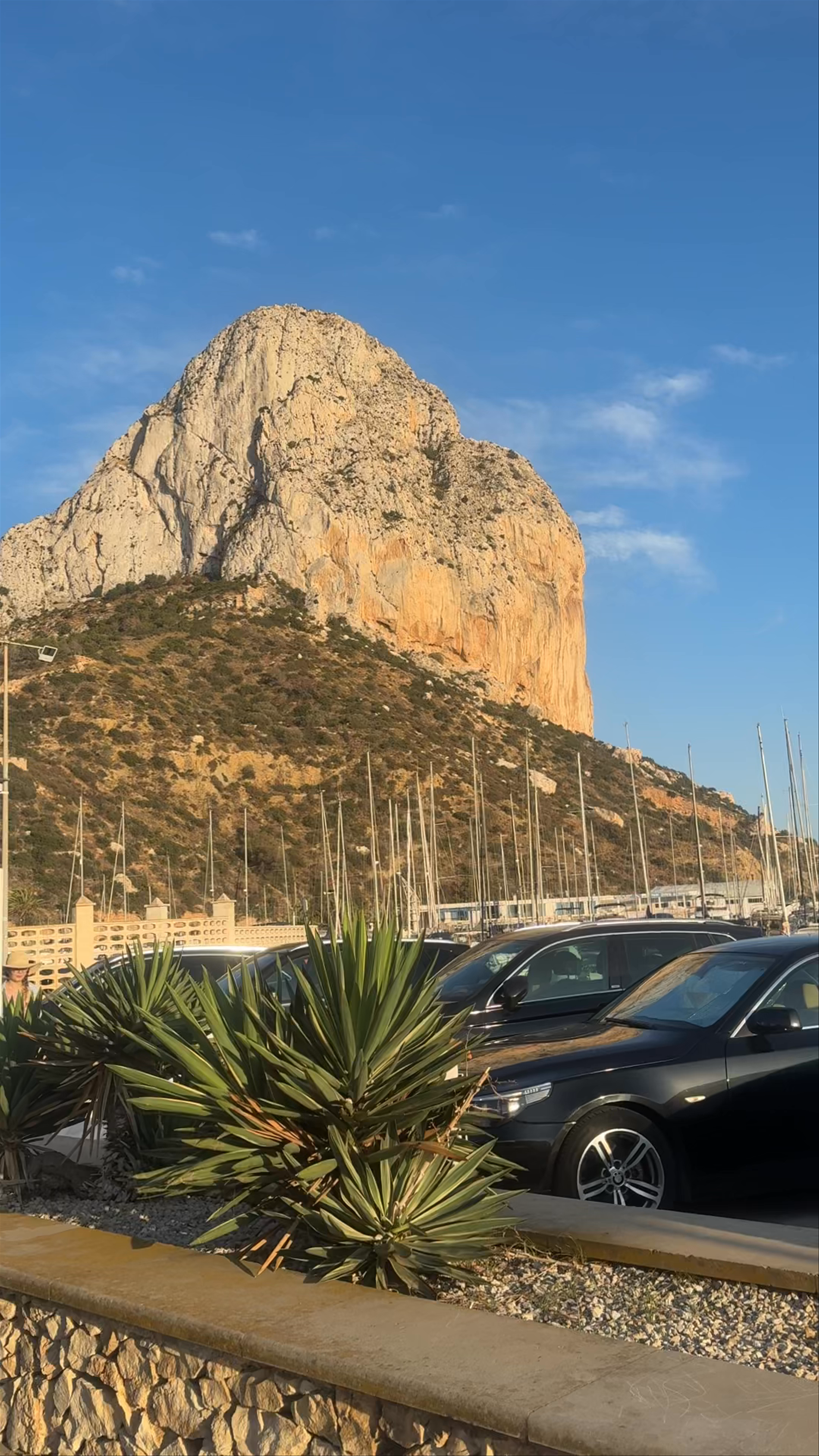 Puerto de Calpe: Sunset Serenity by the Mediterranean