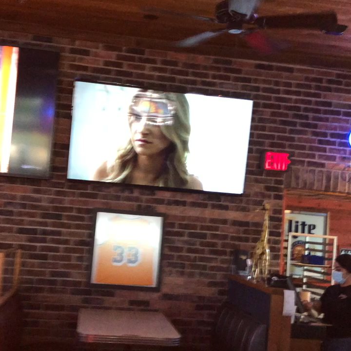 Bubba's 33 - Burgers Near Me - Universal City, Texas