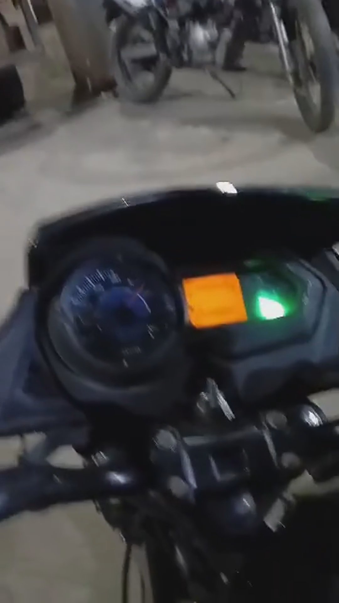 Walk-around video thumbnail