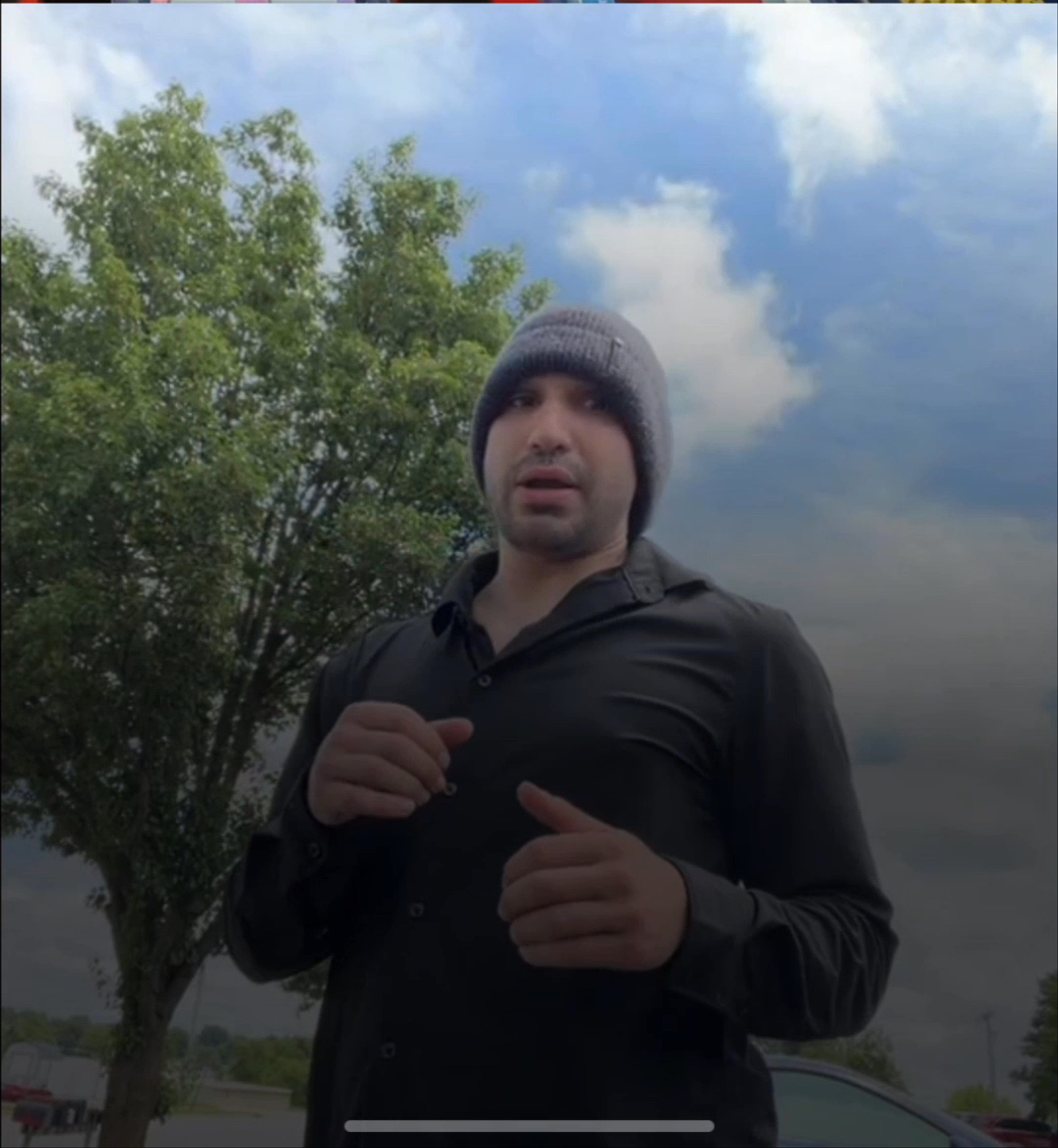 Thumbnail for live show