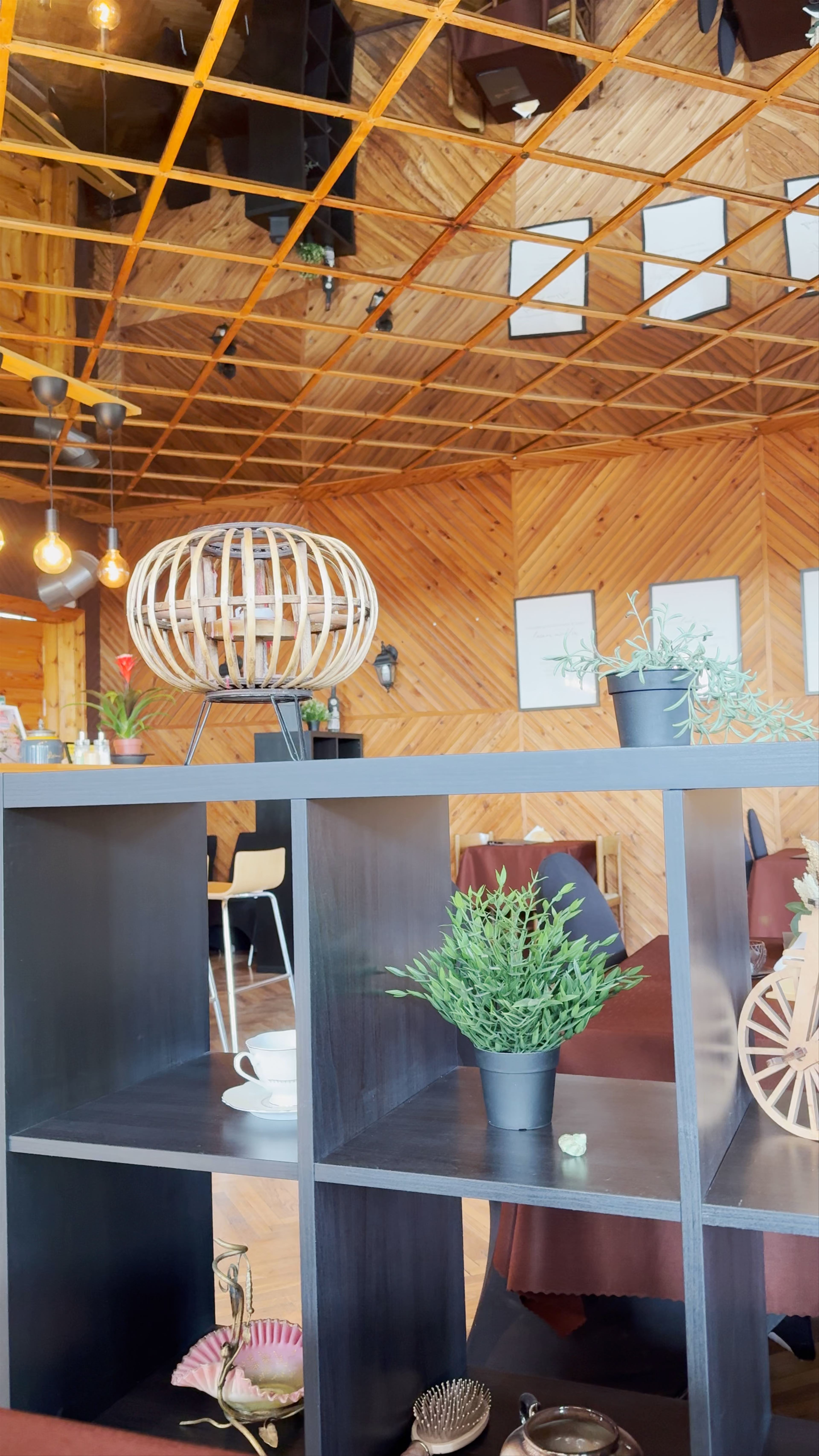 Ģimenes restorāns "Laimes Mirklis"