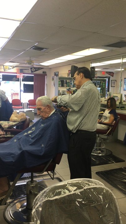 Robert's Barber Shop - Sal is a great barber, and I'm trying to get him to start accepting payment through PayPal! - Barbers Near Me - Sunrise, Florida