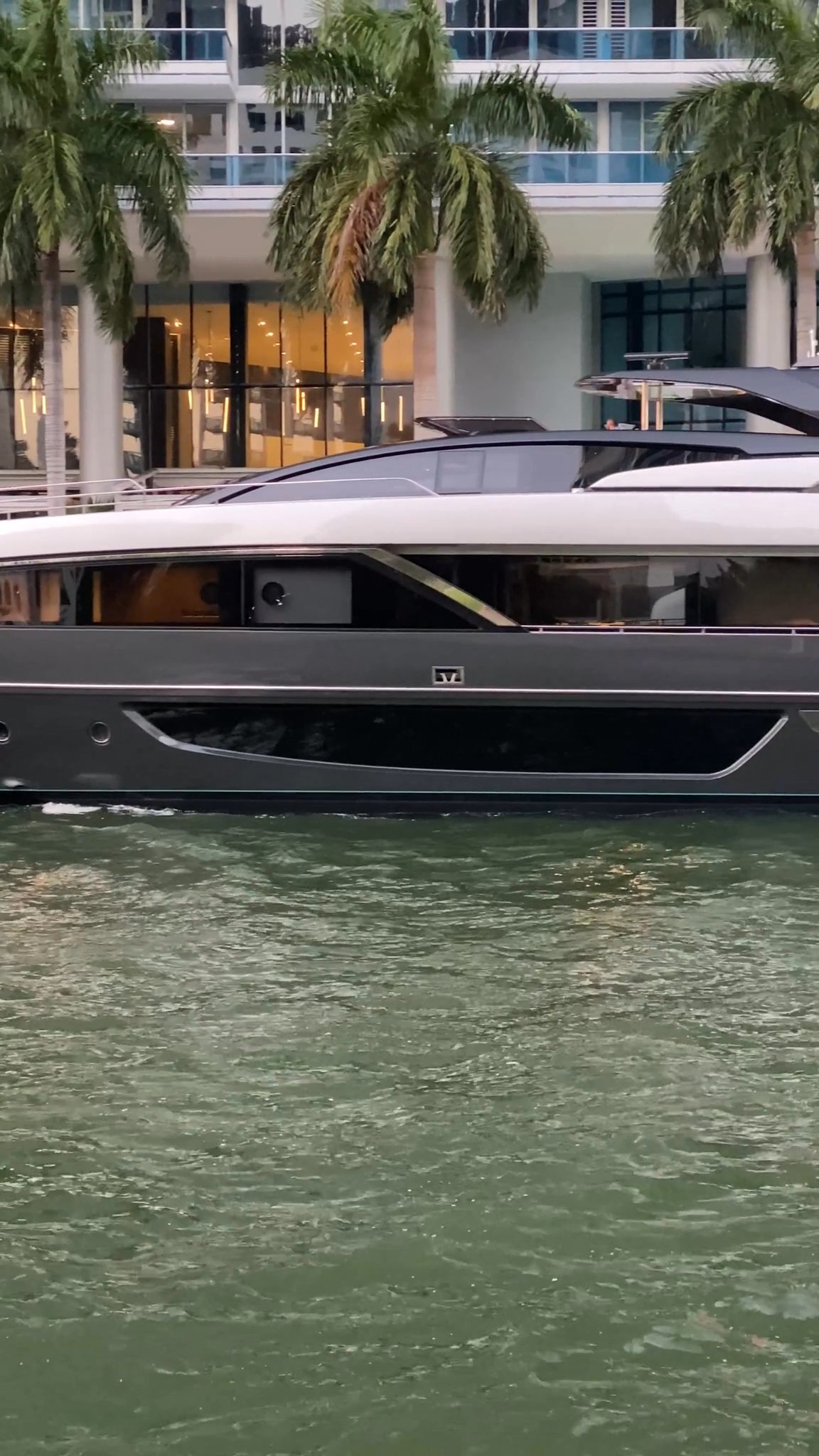 For sale Brand new to market 2020 100ft Riva Corsa...