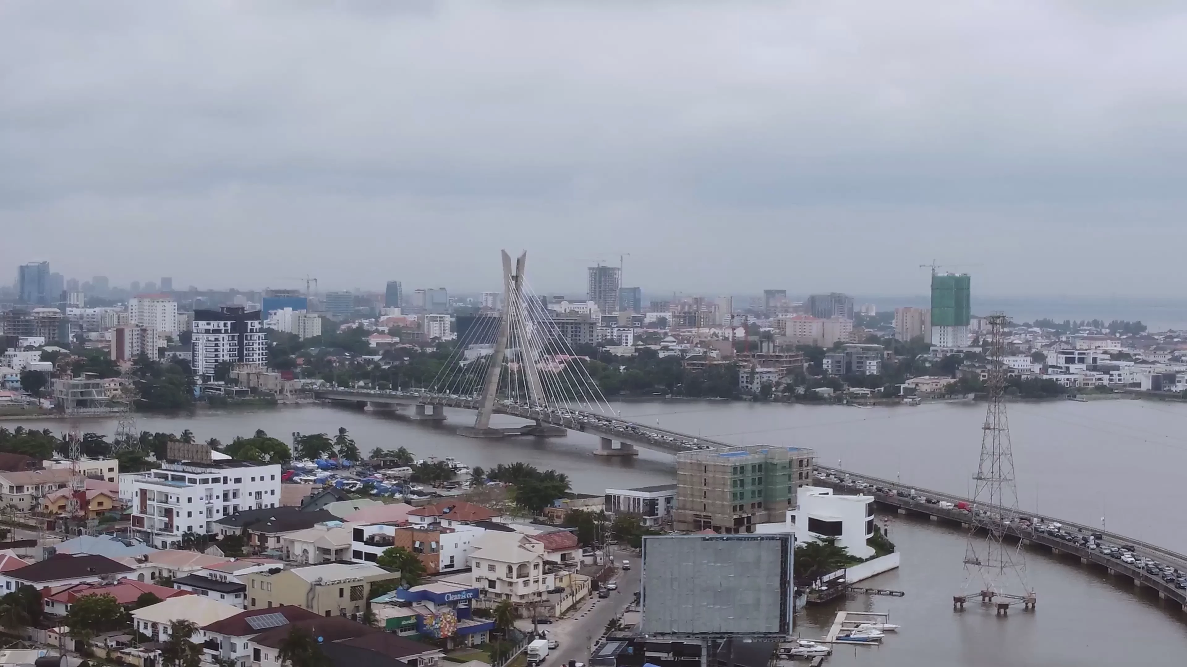 Sentz | Send, Save, Receive & Earn in Stablecoins