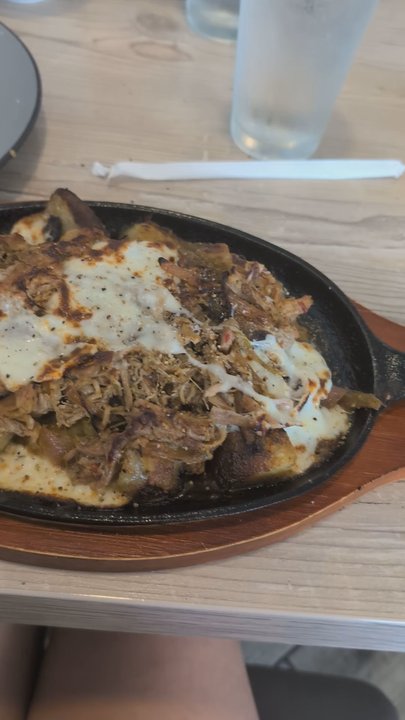 Barneys Cafe - Carnitas skillet - Breakfast & Brunch Near Me - The Colony, Texas