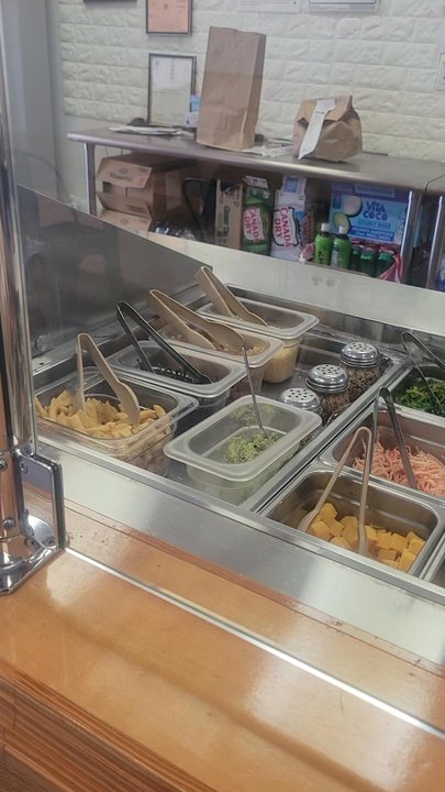 Mr Poke - Sushi Bars Near Me - Great Neck, New York