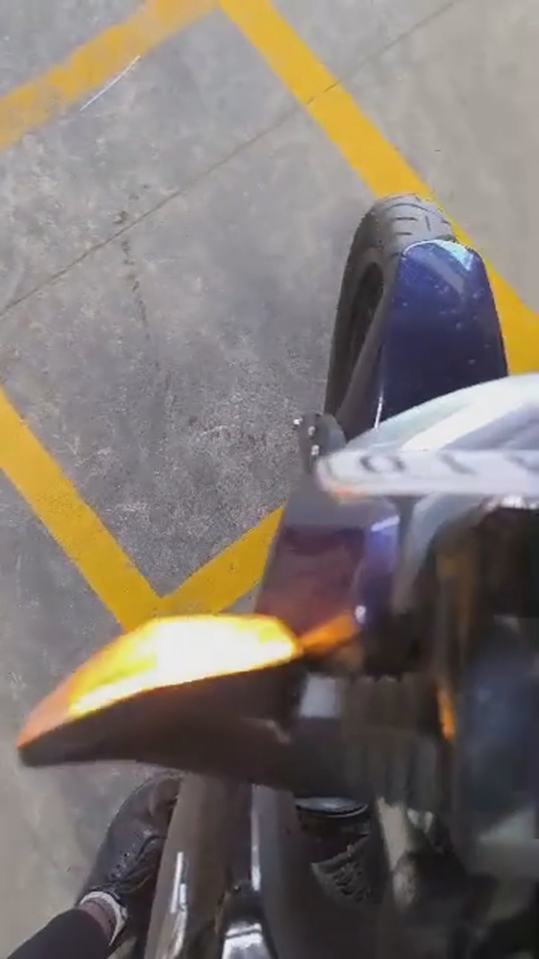 Walk-around video thumbnail