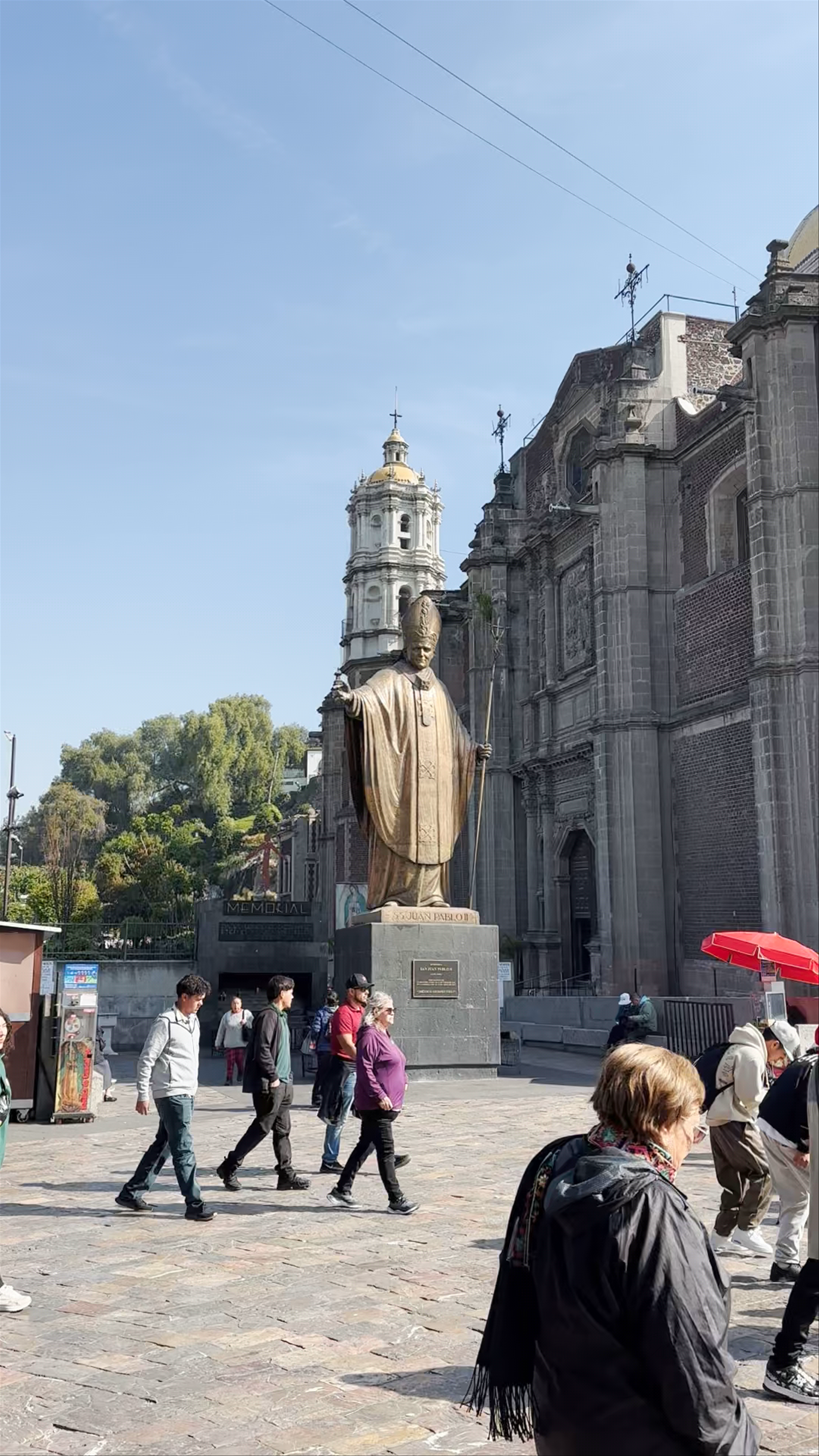 Monumento al Papa Juan Pablo II