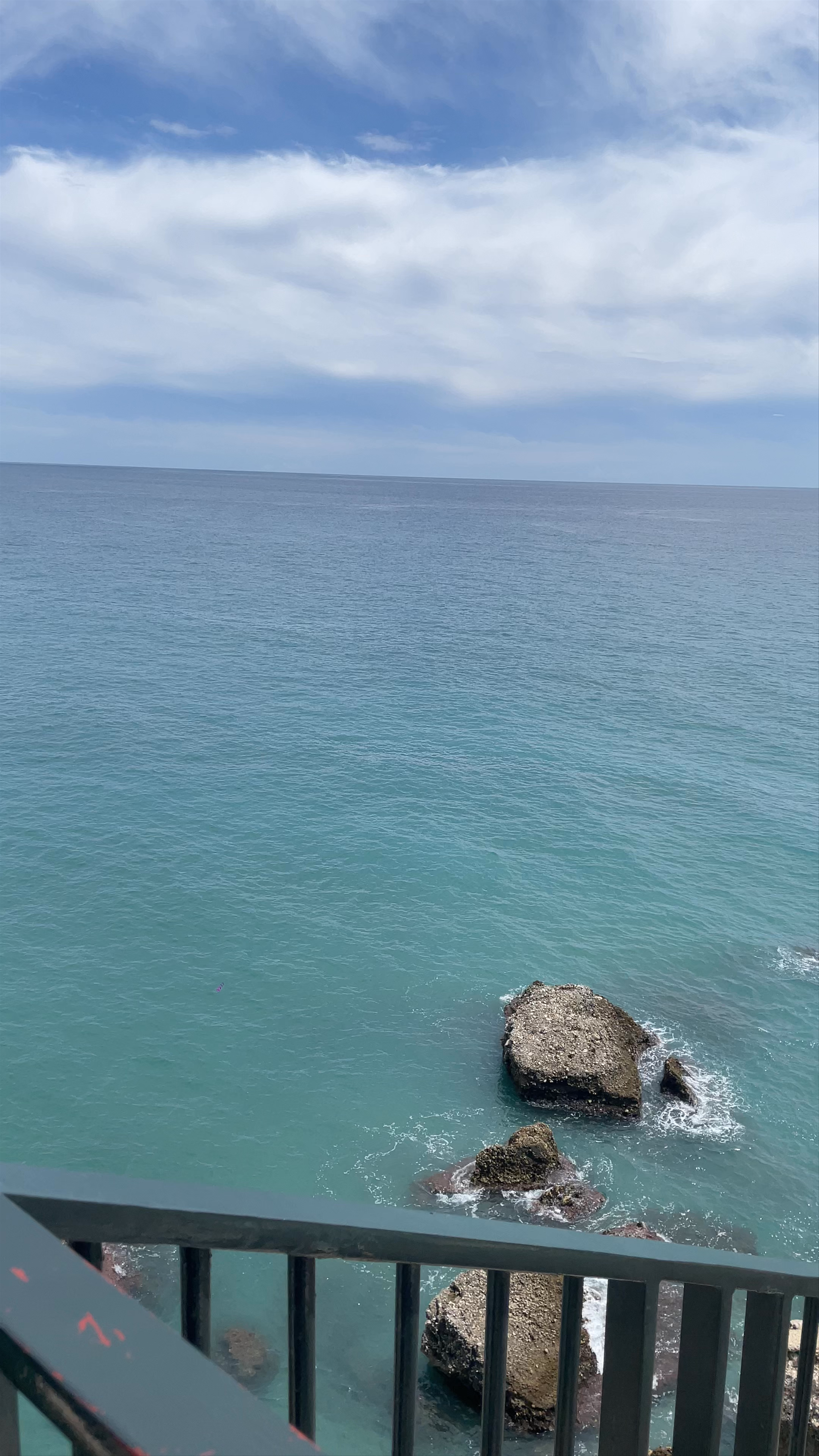 Plaza Balcón de Europa: Stunning Coastal Views in Nerja, Spain