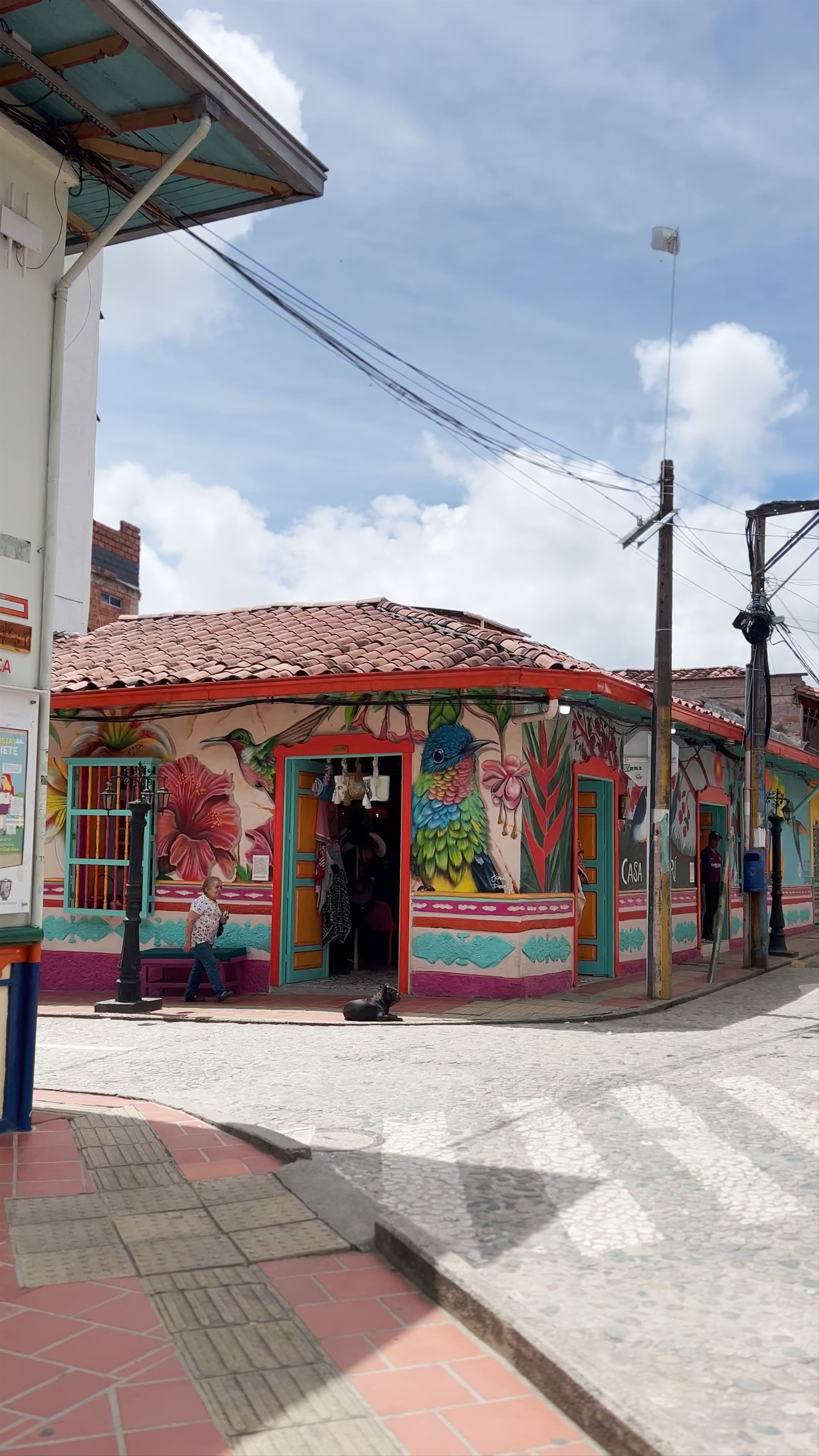 Vibrant Streets and Colorful Murals of Guatapé, Colombia