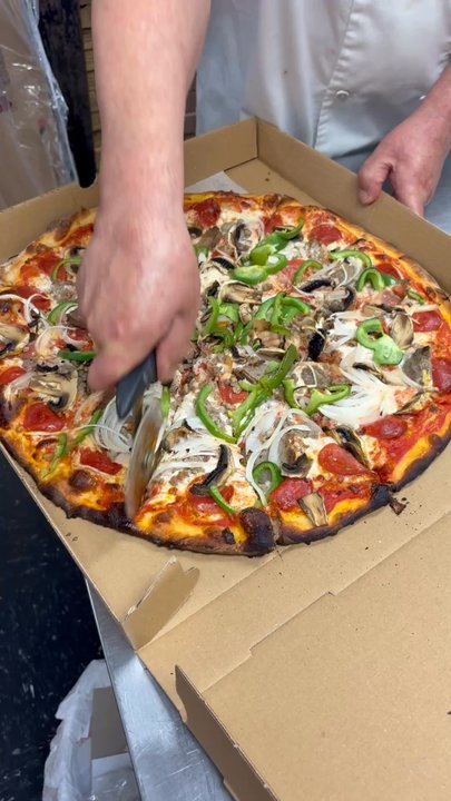 Juanitos Pizza Express - Pizza Near Me - Wallingford, Connecticut