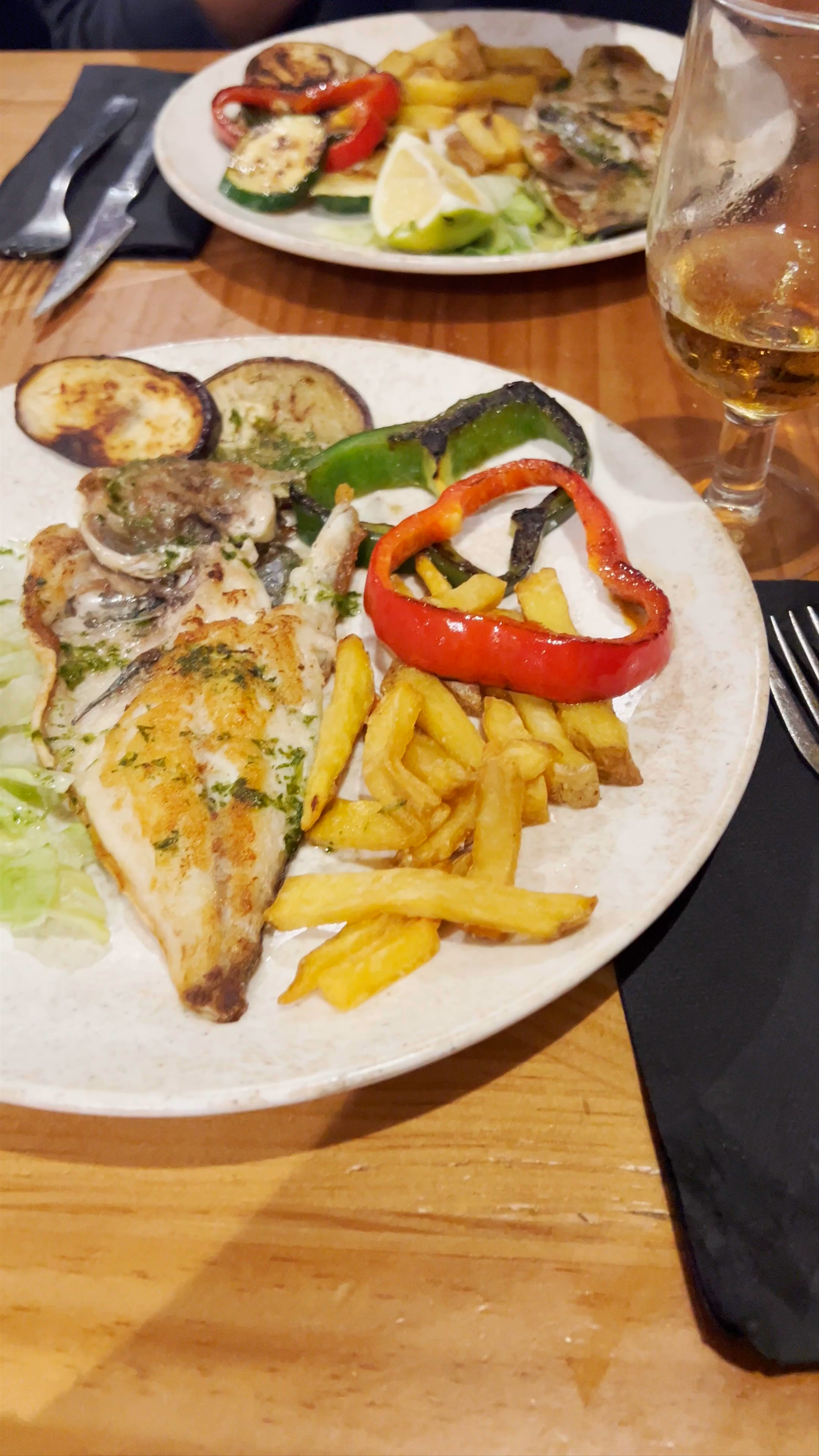 Savoring Fresh Grilled Fish & Cozy Dining at La Esquina Bar, Orihuela