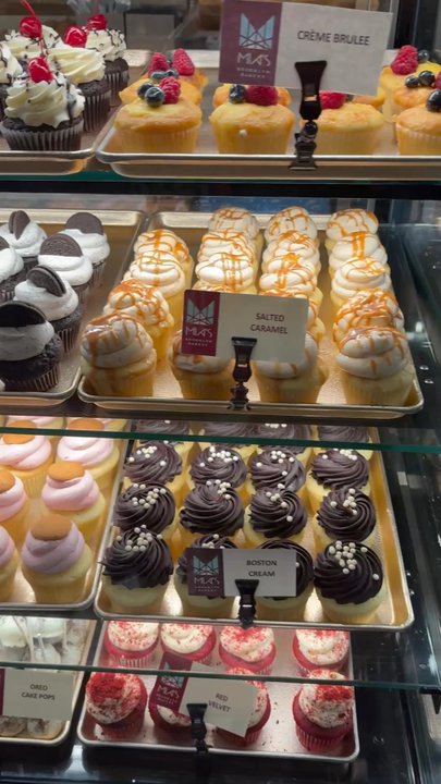 Mia's Brooklyn Bakery - Bakeries Near Me - New York, New York