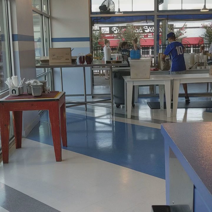 Taqueria Del Sol - Inside. No indoor seating during the current COVID-19 pandemic. Video recorded August 5, 2020. - Tacos Near Me - Chamblee, Georgia