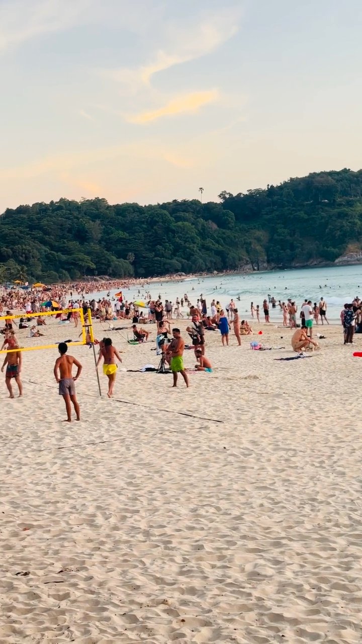 add to the bucket list 🏝️
📍 Phuket Thailand
🎥 Roong Thongwichien · Pexels
#travel #beach #island #paradise #wanderlust