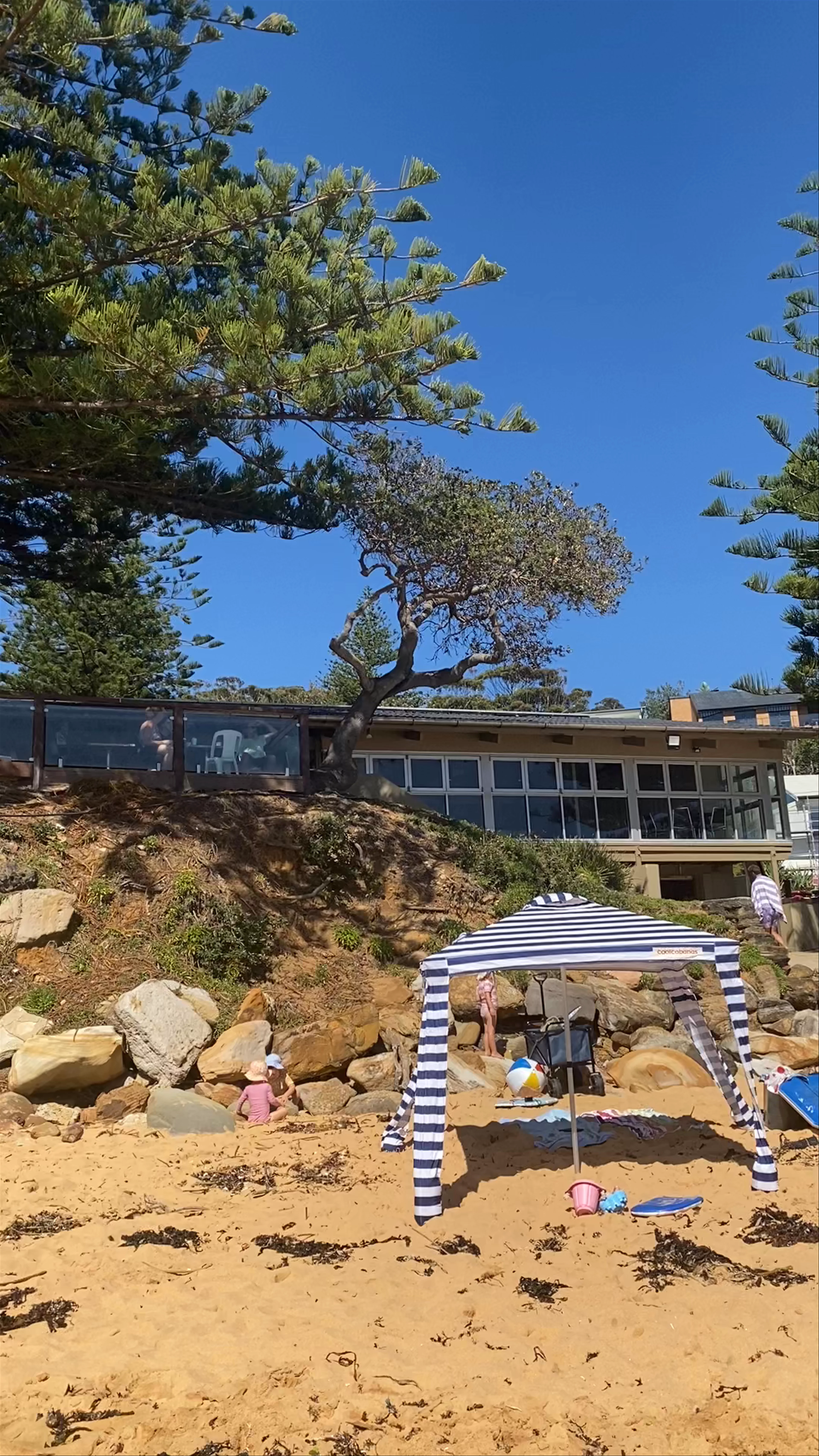 Macs Beach Cafe