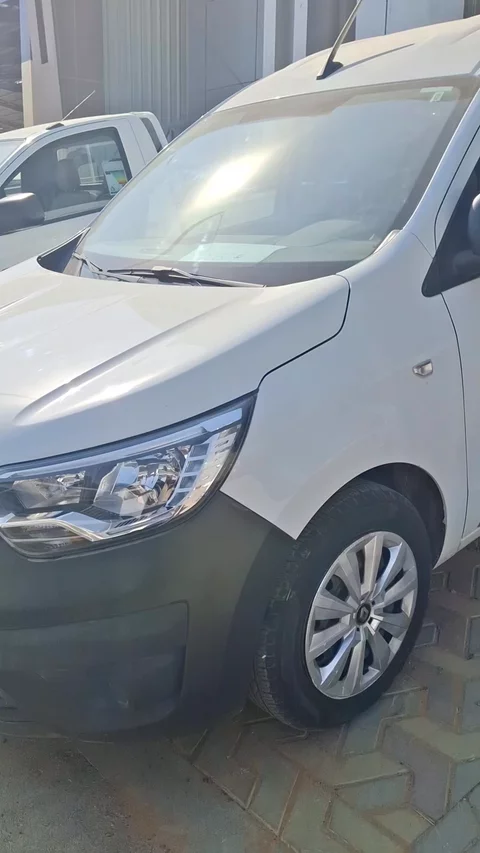 Renault Express E 2023