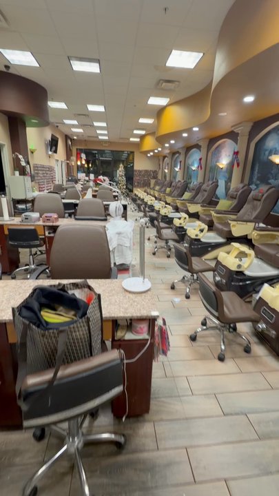 Color Nails - Nail Salons Near Me - Carlsbad, California