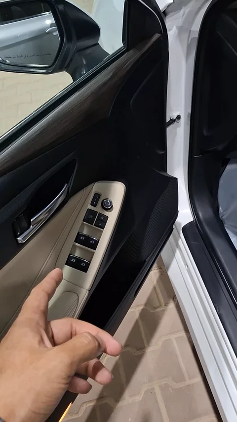 تويوتا افالون Touring 2020