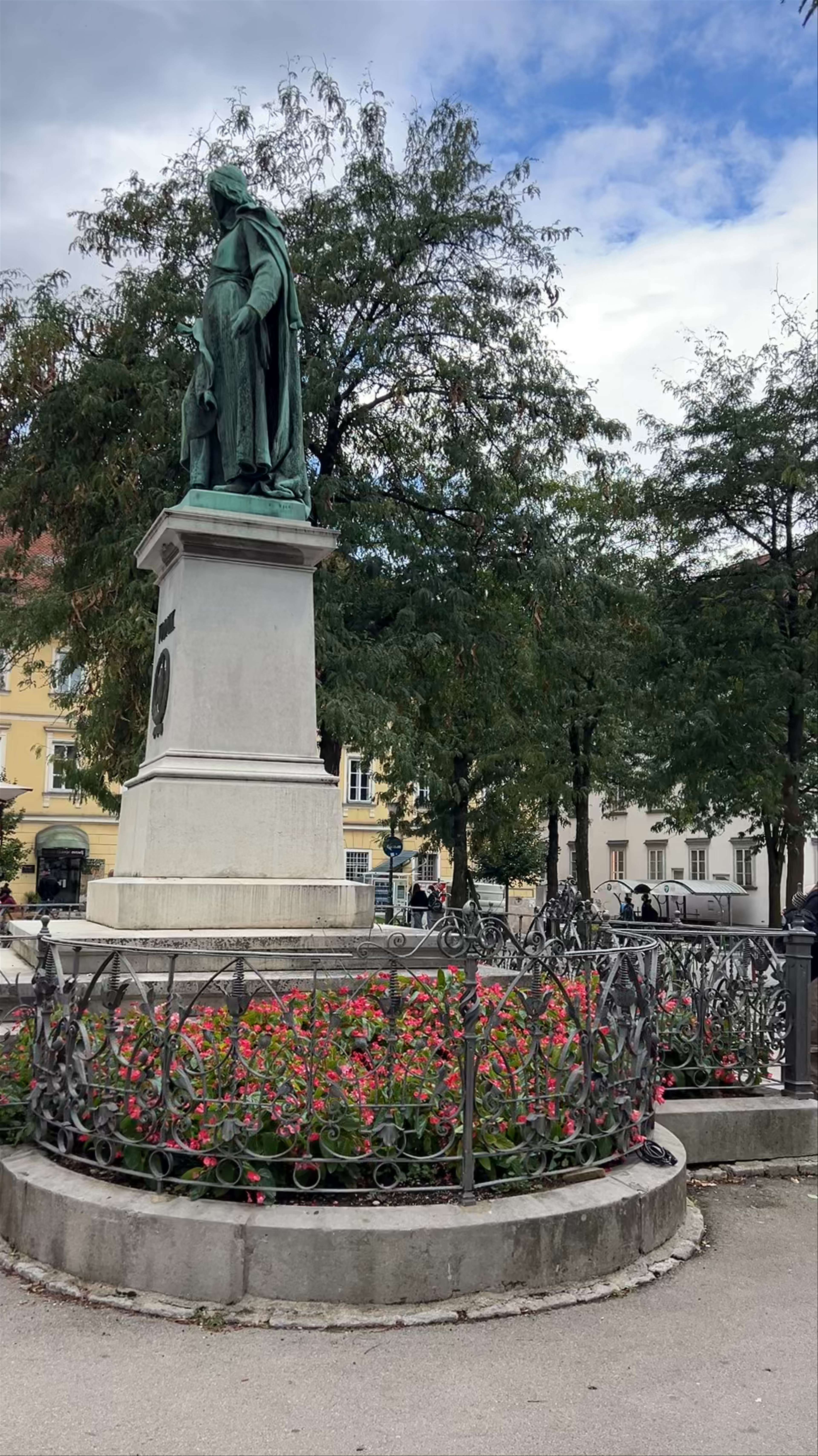 Vodnik Monument: A Serene Historic Landmark in Ljubljana