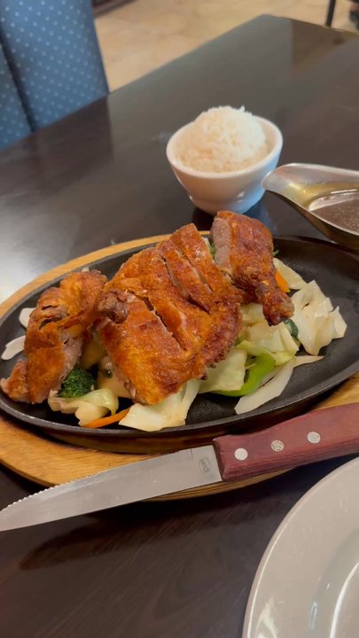 Yaya’s Thai - Thai Near Me - San Antonio, Texas
