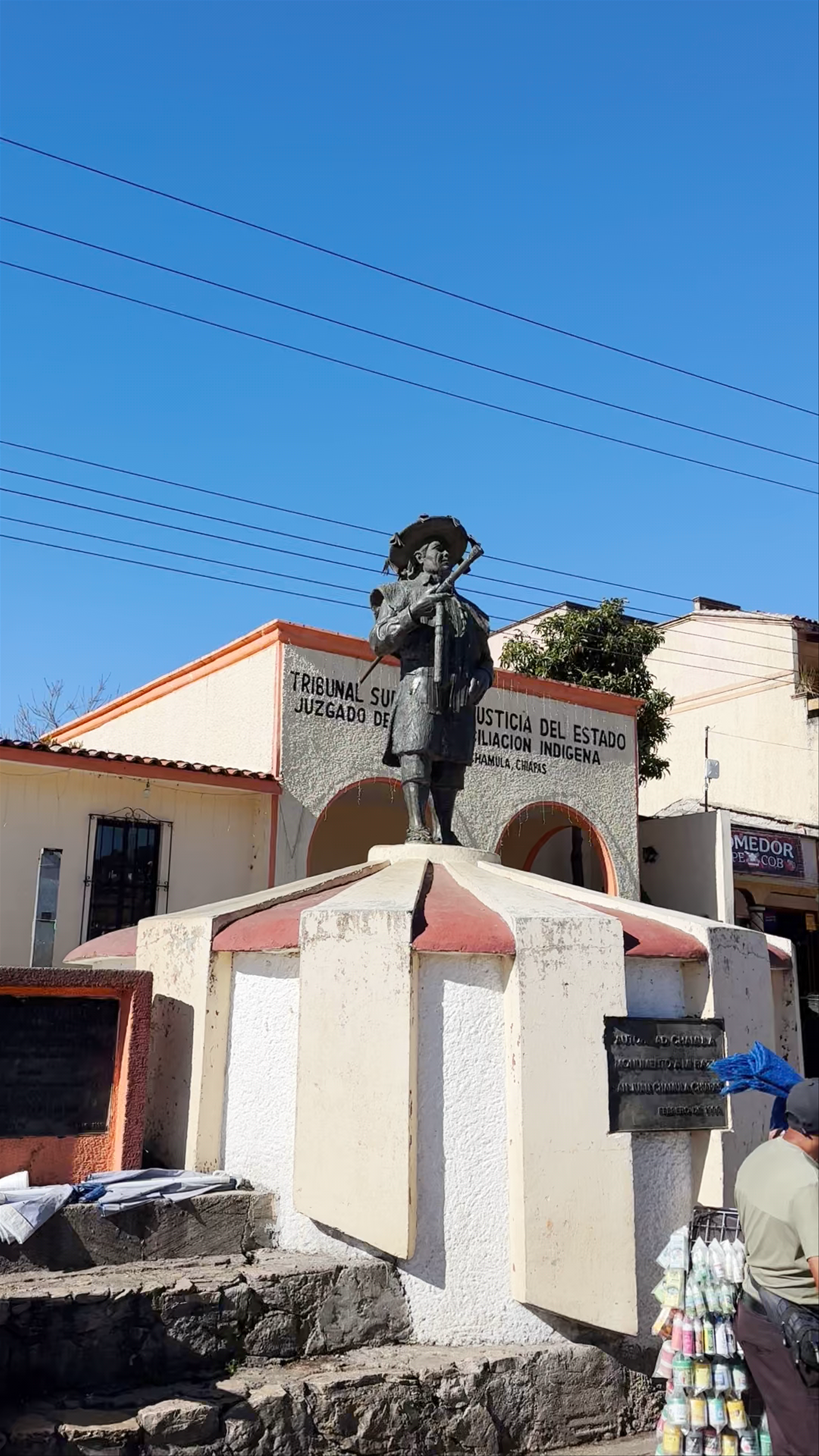Monumento al Hombre Chamula