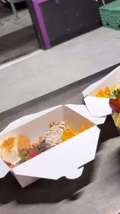 Zees Munchies - Food Trucks Near Me - Oakland, California