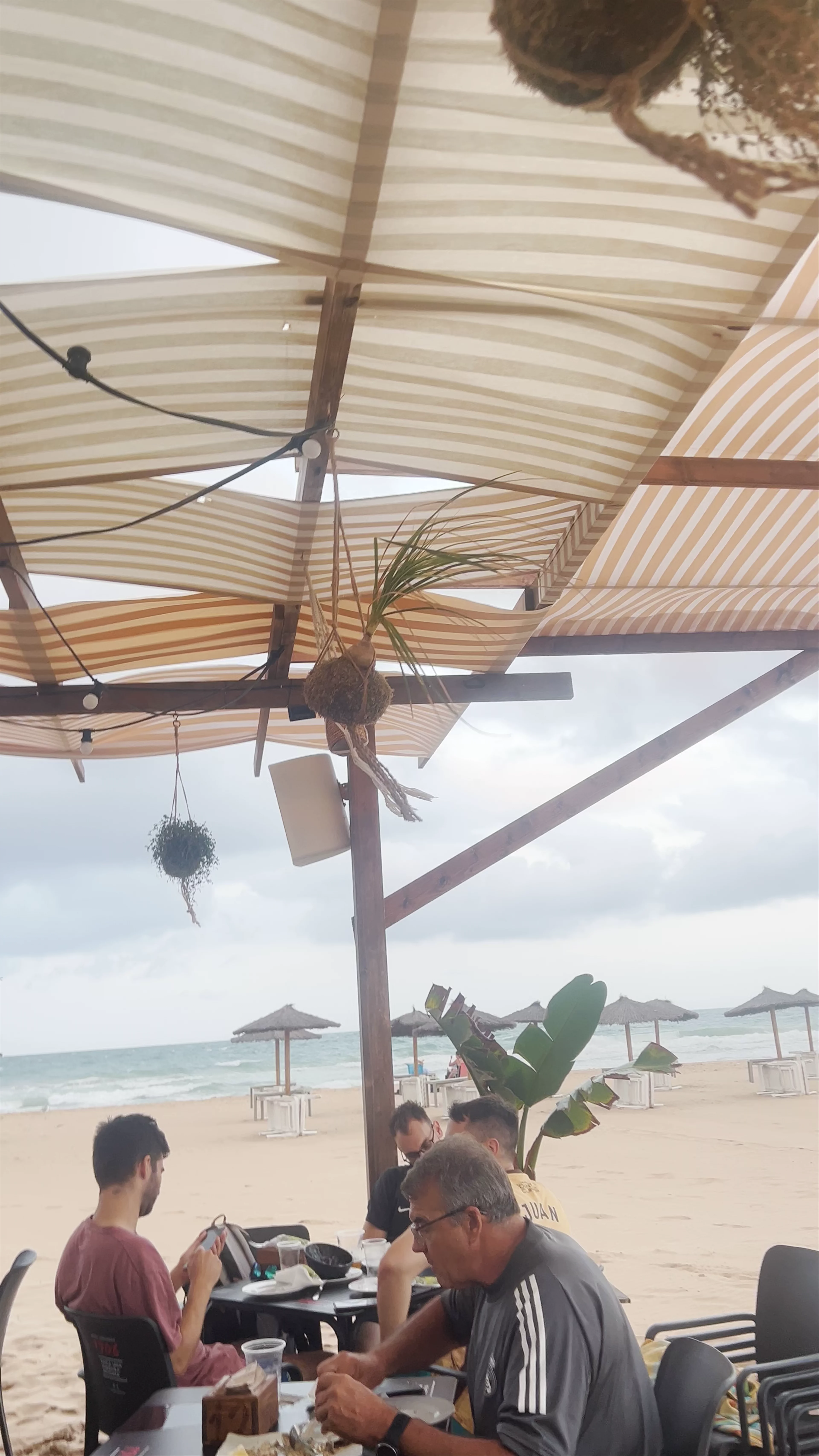 Nirvana Beach Bar