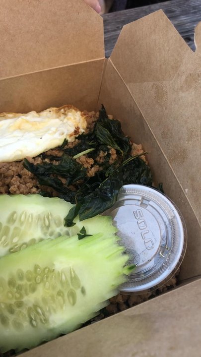 Dee Dee - Thai Near Me - Austin, Texas