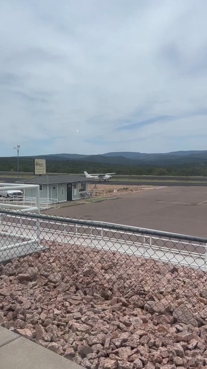Crosswinds Restaurant - Payson Airport - Take off and landings.... Runway - American Near Me - Payson, Arizona