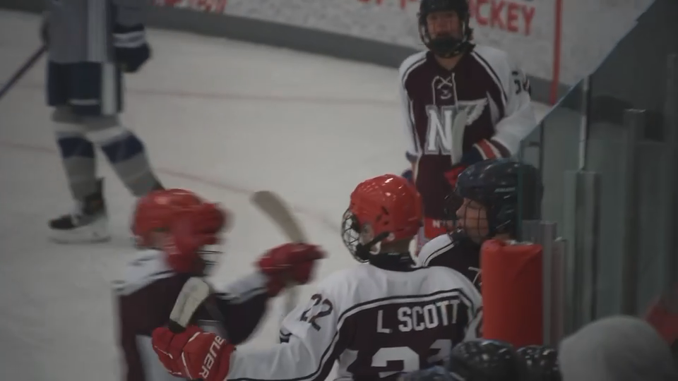 Lucas Scott top shelf