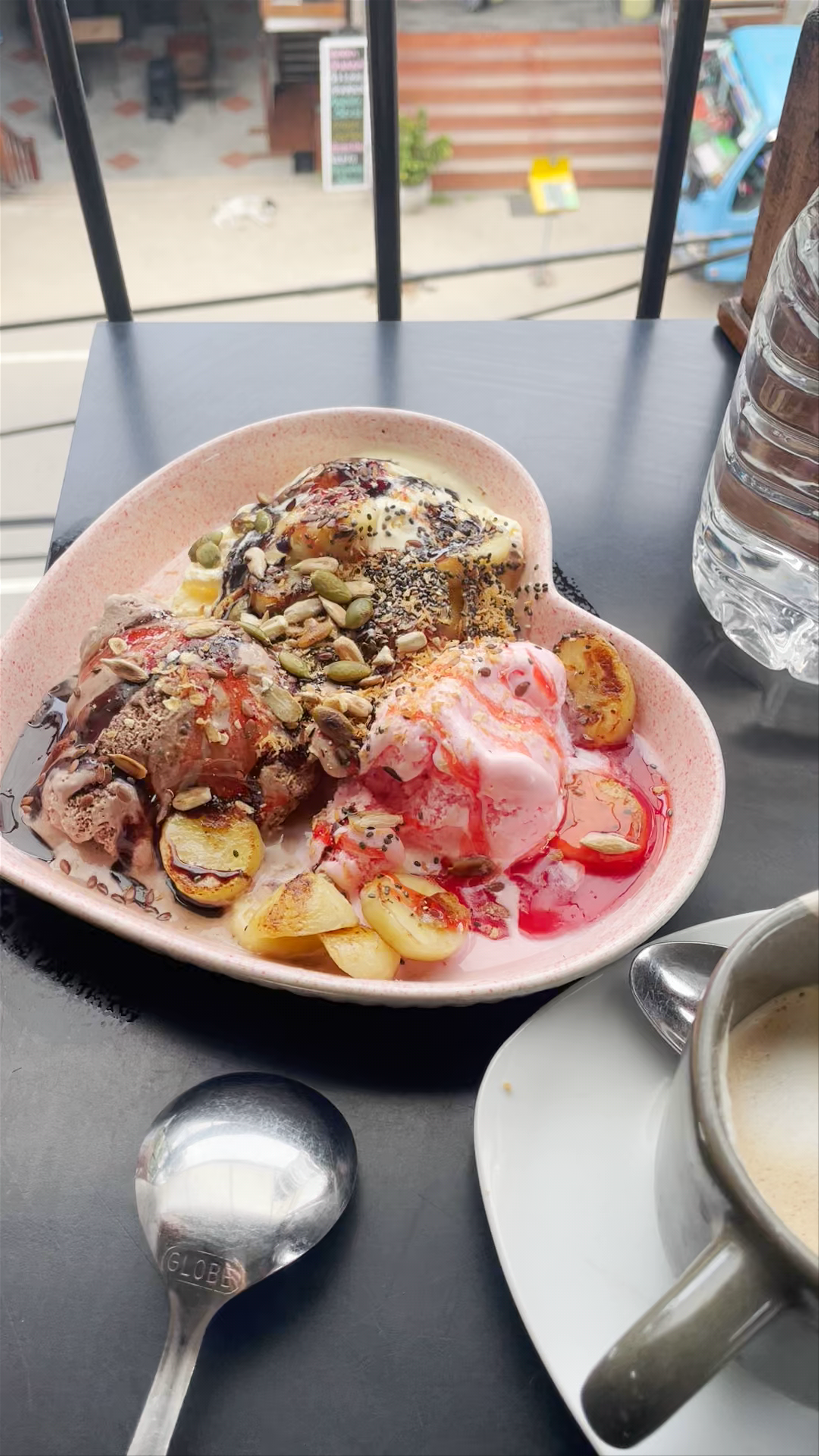 Cozy Café Delight at Rainbow Cafe in Ella, Sri Lanka