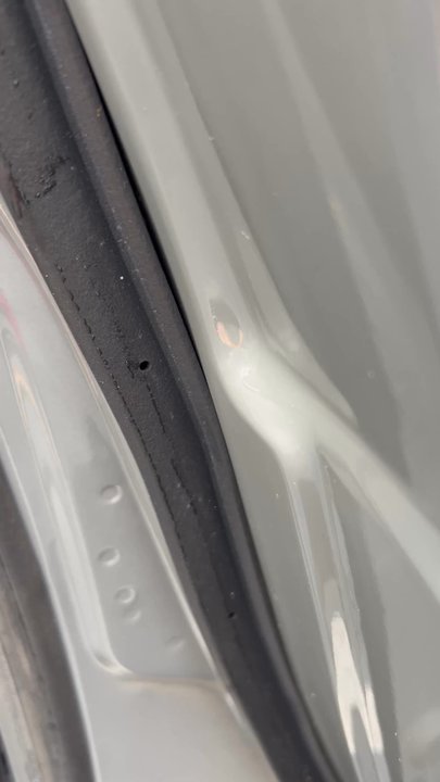 MS Auto - bad repair job - Body Shops Near Me - Hilo, Hawaii