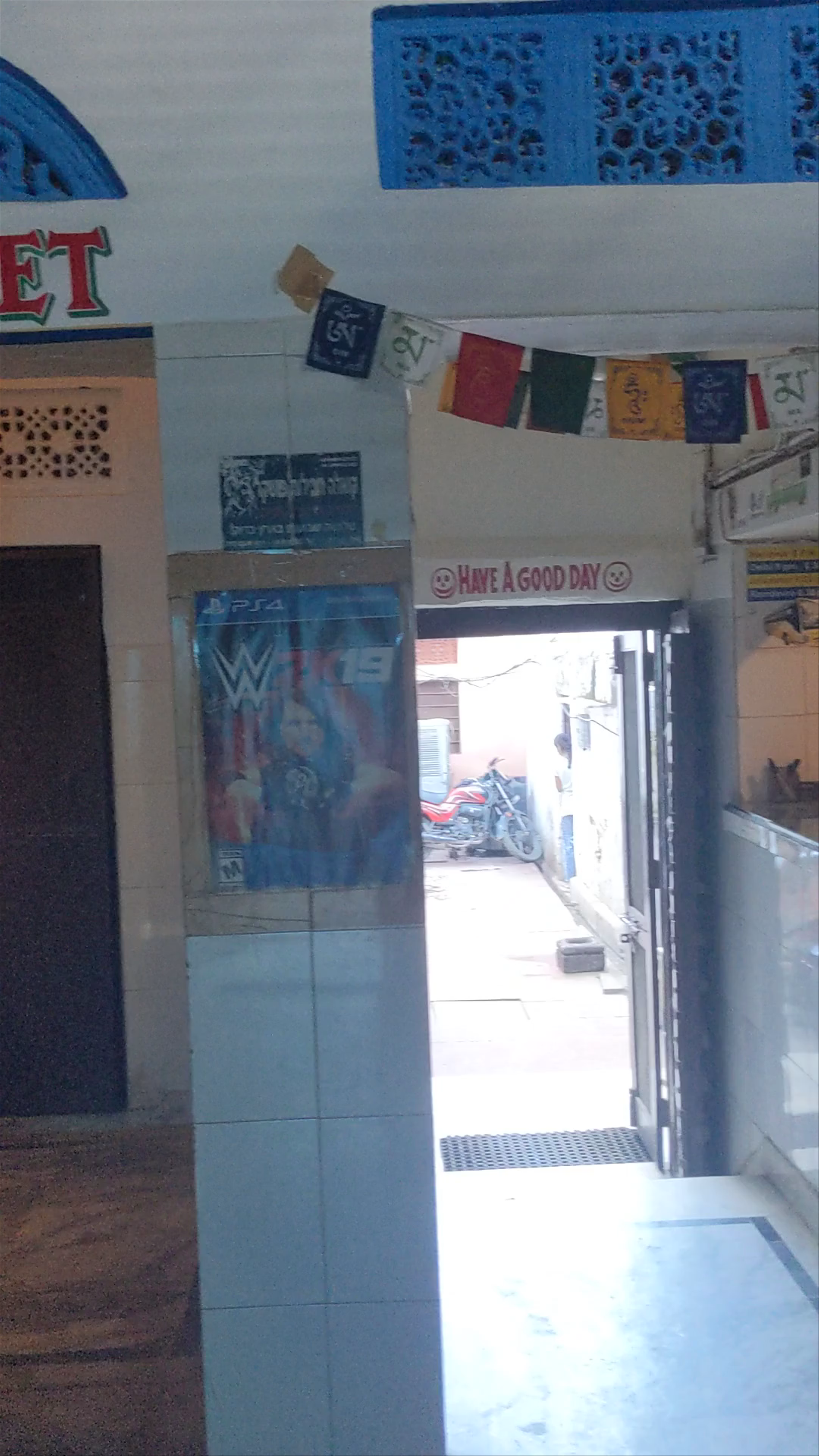 Koala Restaurant: Authentic Pushkar Dining Experience