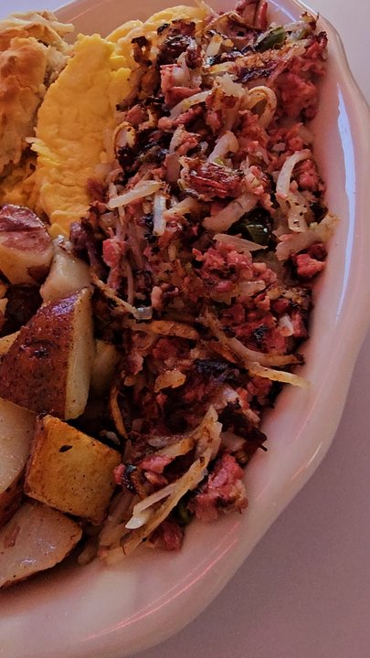 Georgie's Diner - Pastrami hash with scrambled eggs - Diners Near Me - Saint Augustine, Florida