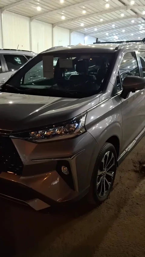 تويوتا فيلوز GLX 2024