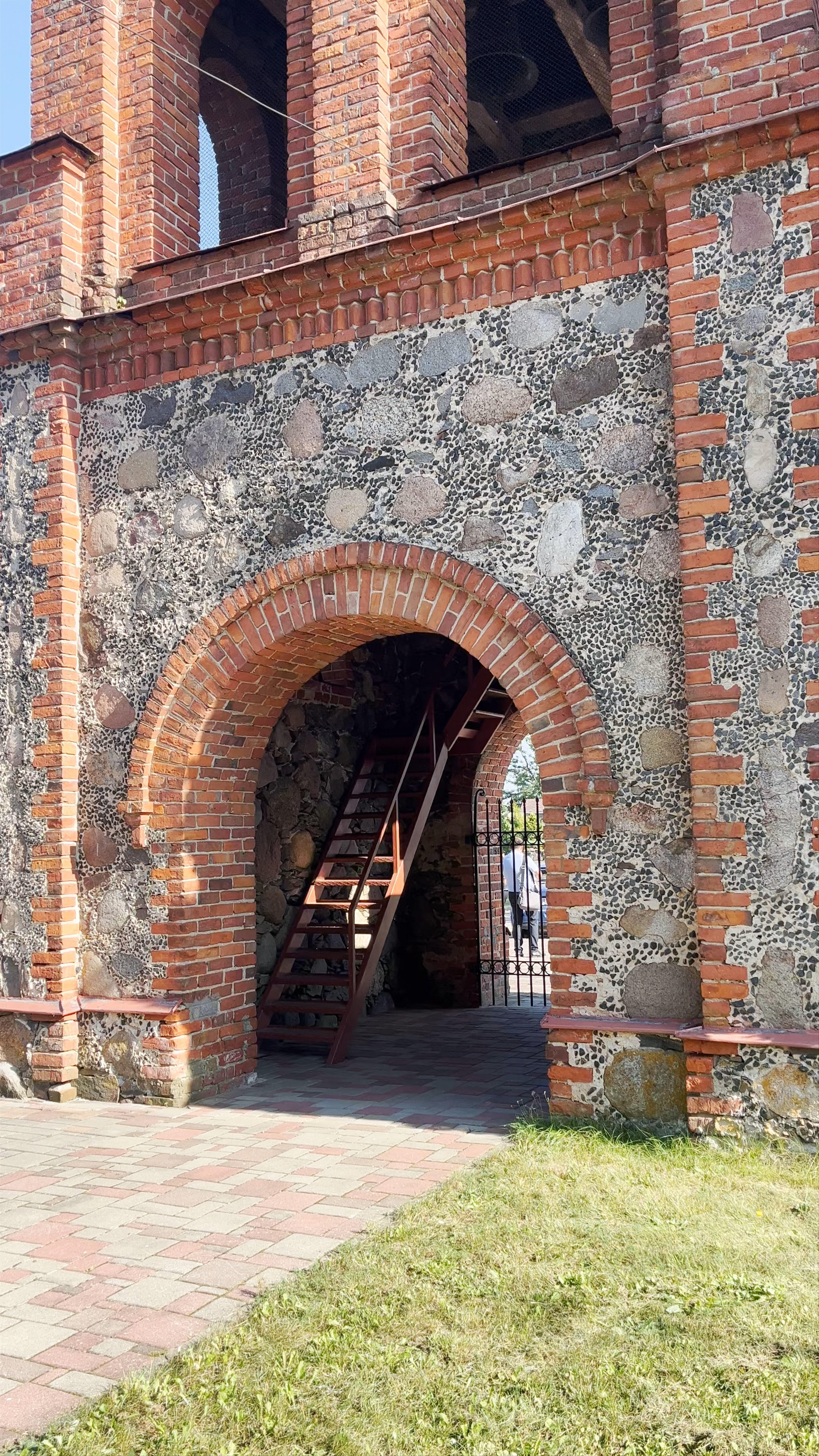 Subates katoļu baznīca