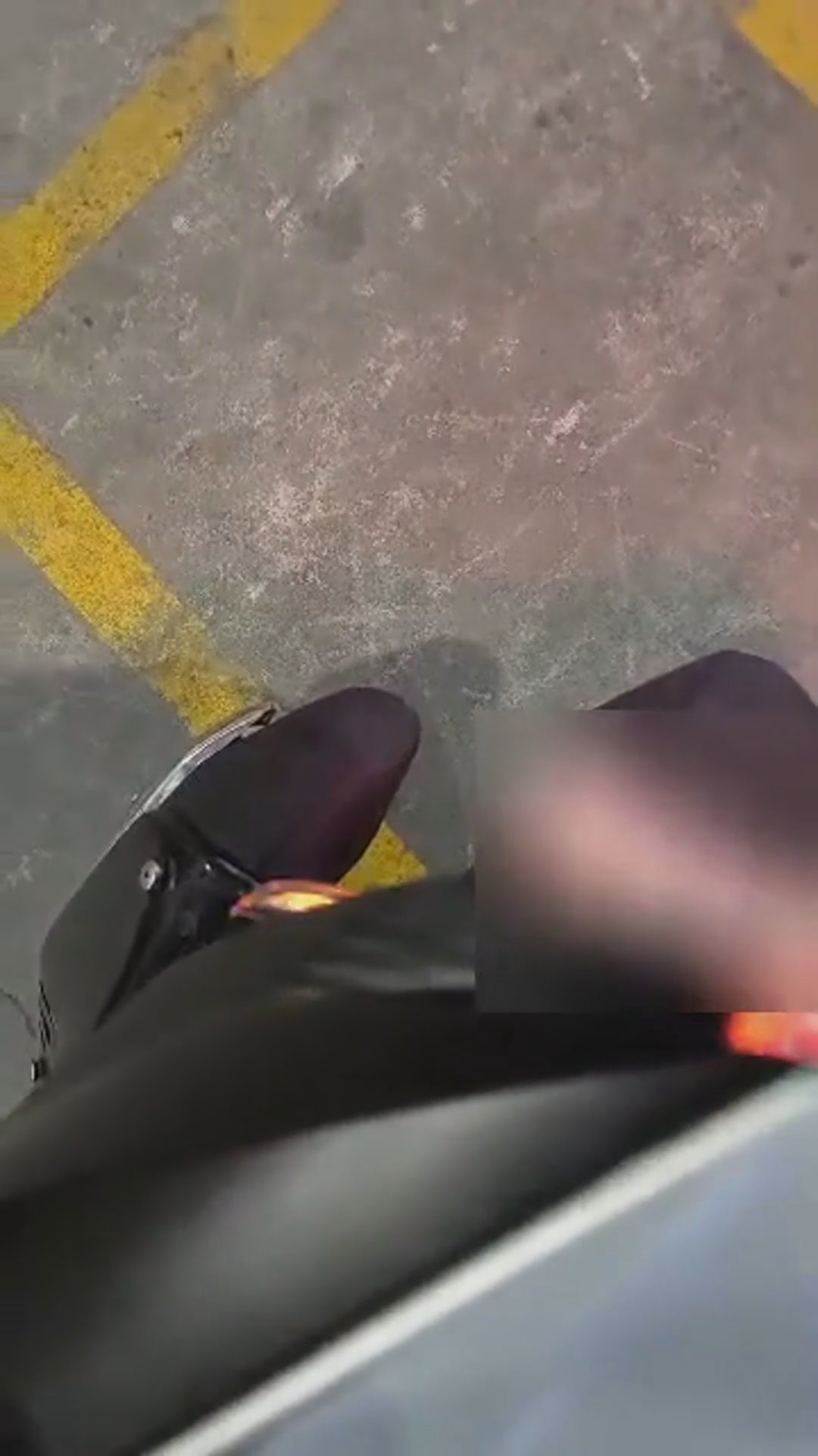 Walk-around video thumbnail