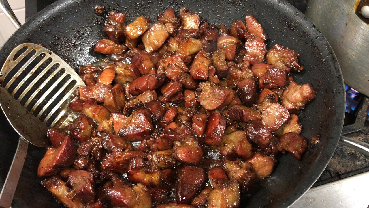 Blah's Smoked Meat - Meat Shops Near Me - Honolulu, Hawaii