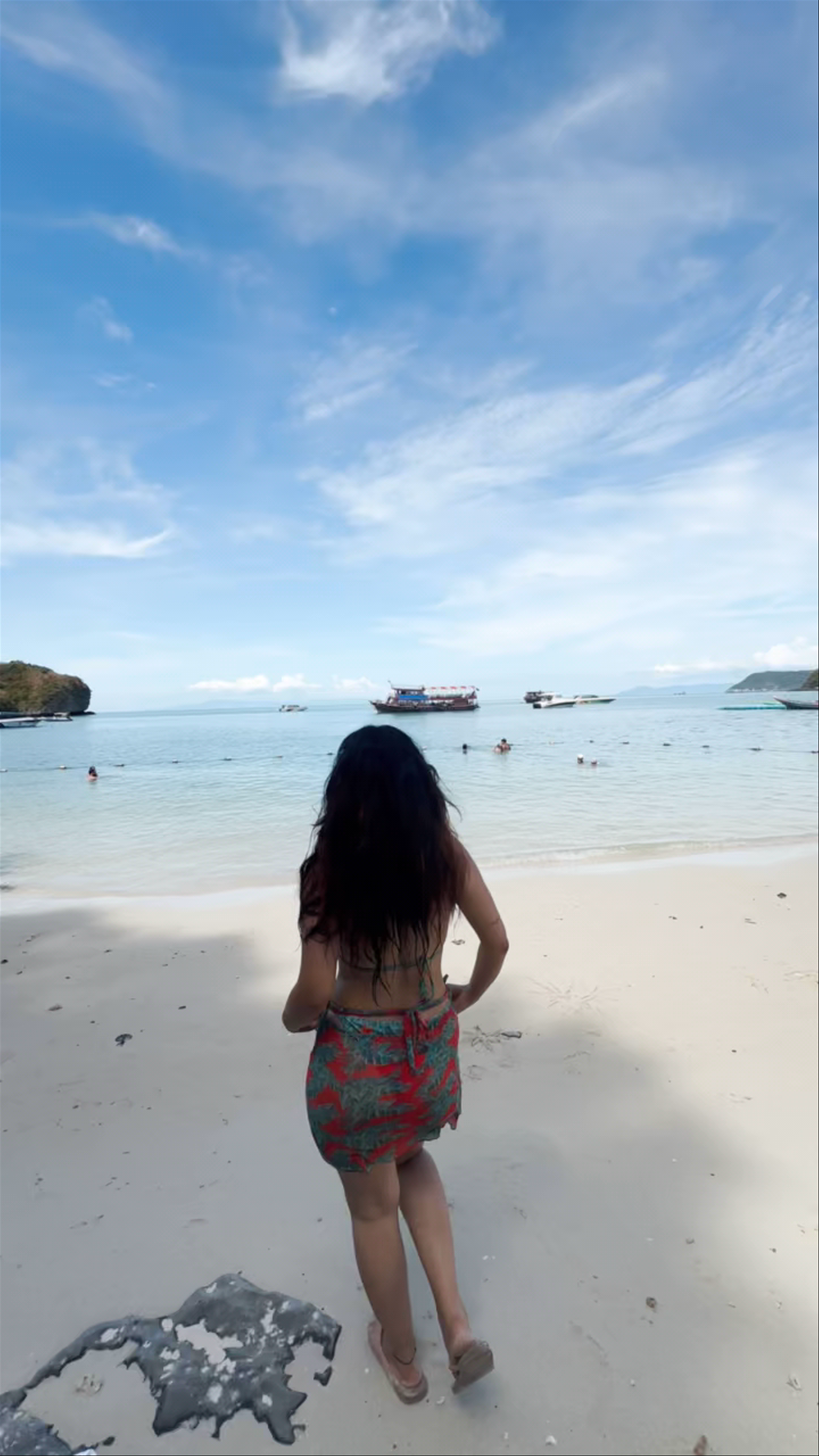 Tranquil Beach Escape at Mu Ko Ang Thong National Marine Park