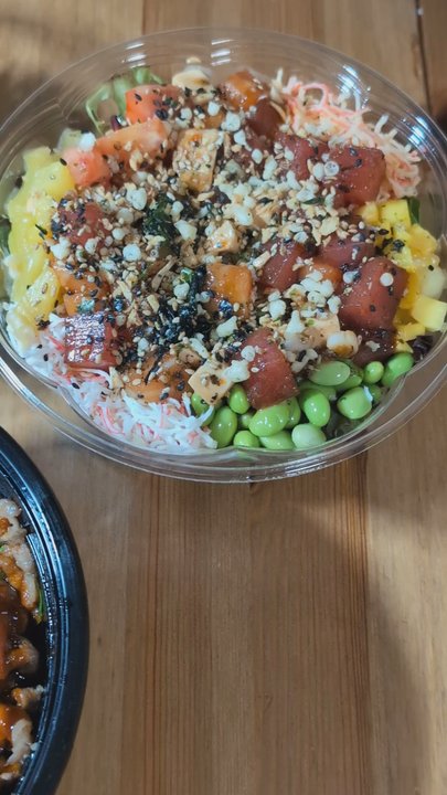 SUKIYA Ramen & Poke - Poke and nachos - Ramen Near Me - Flushing, New York