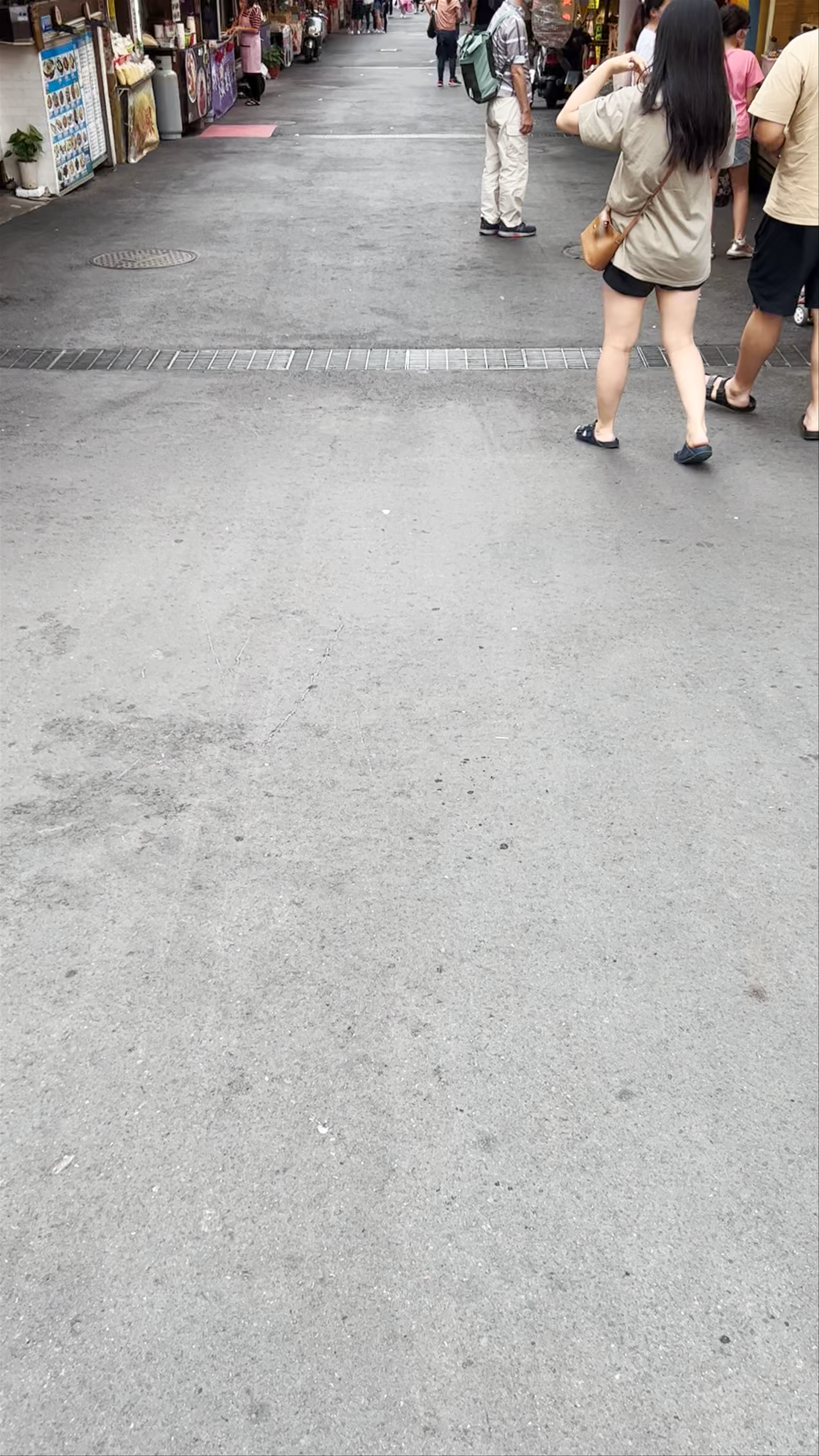 Ita Thao Shopping District