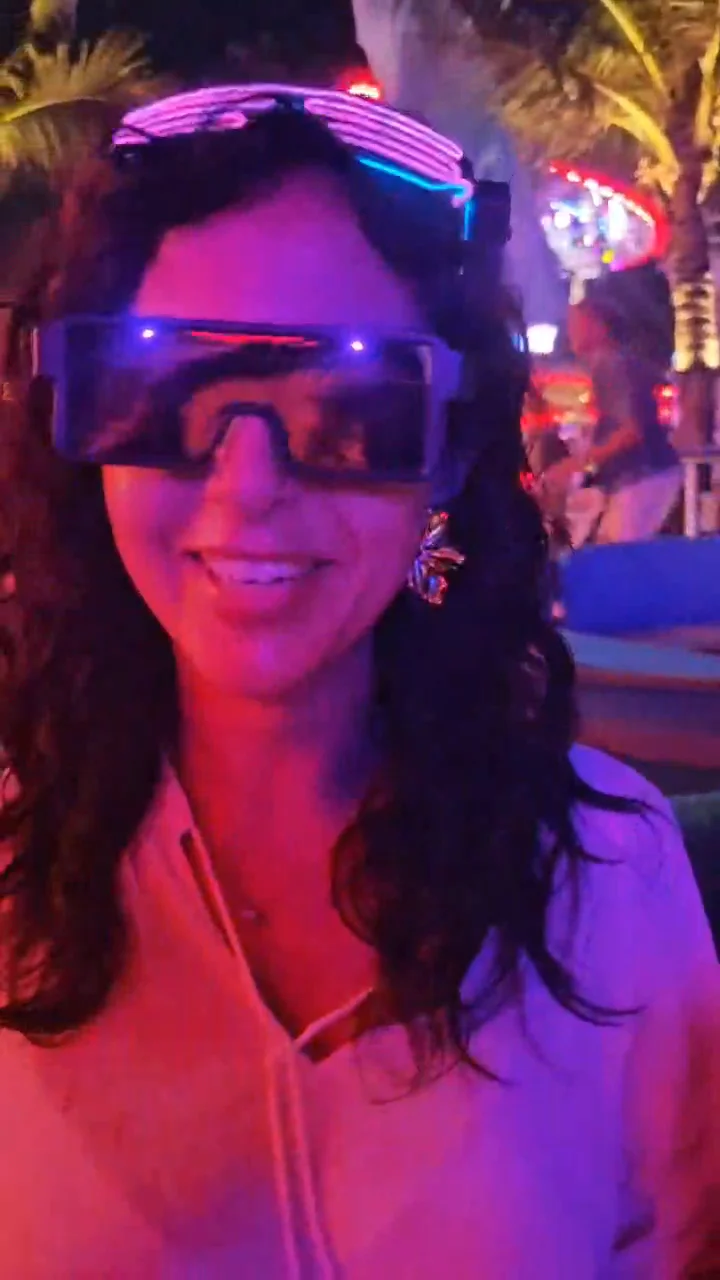 Video 23 · cristina · Thailand Beach Life Summer: Bangkok's Train Market, Koh Tao & Koh Samui