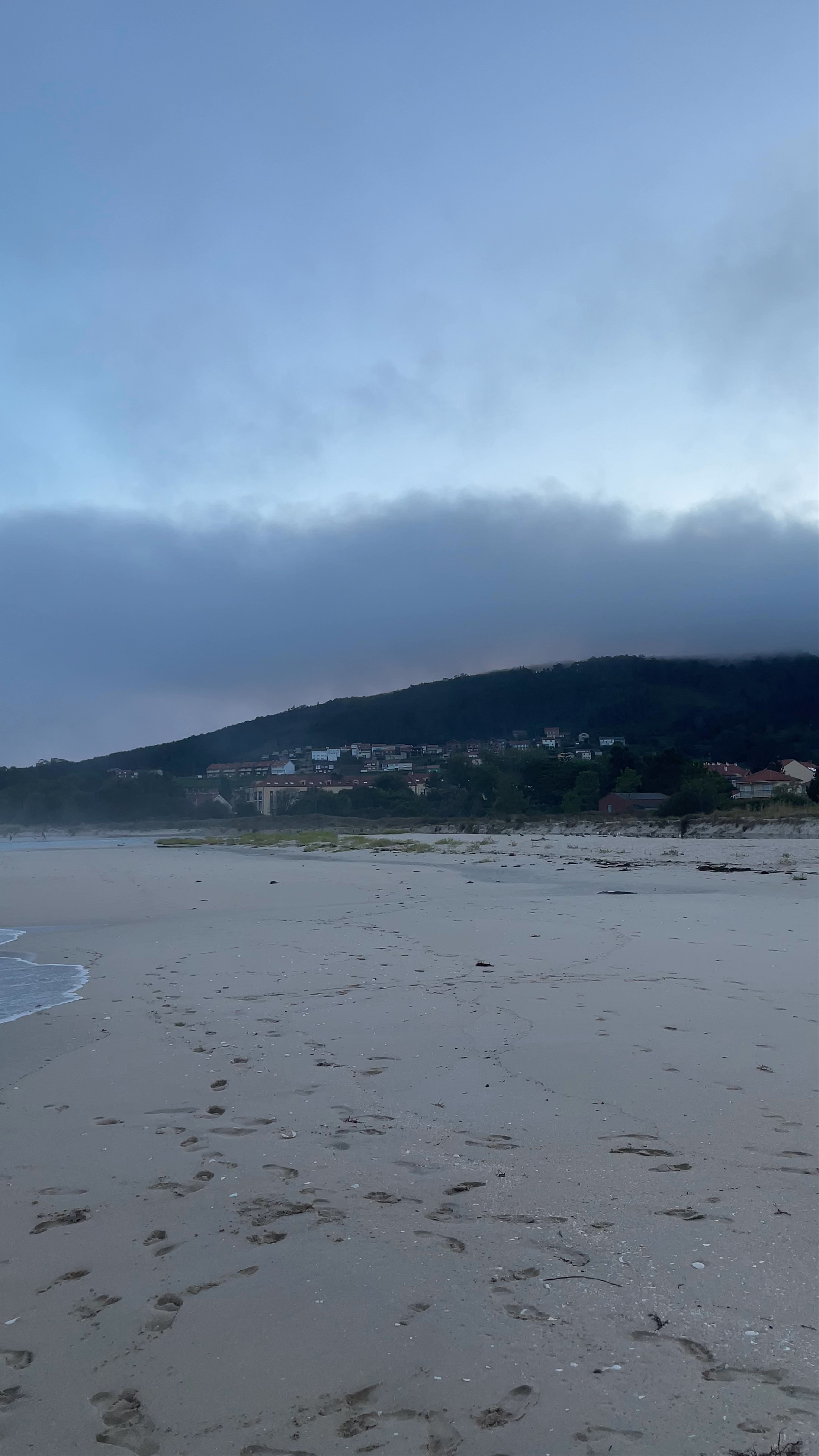 Praia Da Langosteira: Serene Coastal Escape in Galicia, Spain
